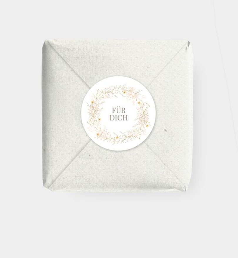 Geschenkaufkleber Hochzeit Blütenkranz