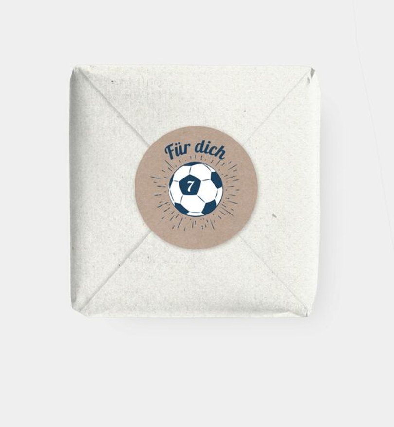 Geschenkaufkleber Kindergeburtstag Fussball · Vintage